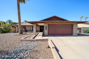 5126 Mercer Ln, Glendale, AZ 85304