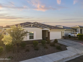 5128 183rd Dr, Litchfield Park, AZ 85340