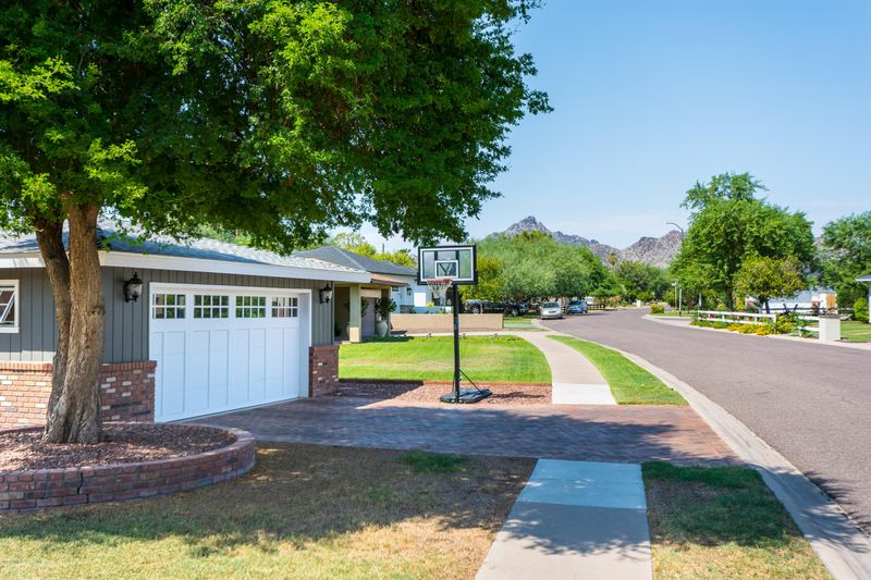 5128 N 33rd St, Phoenix, AZ 85018