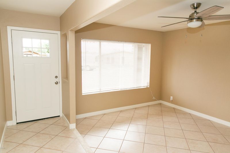 5129 N 68th Ave, Glendale, AZ 85303