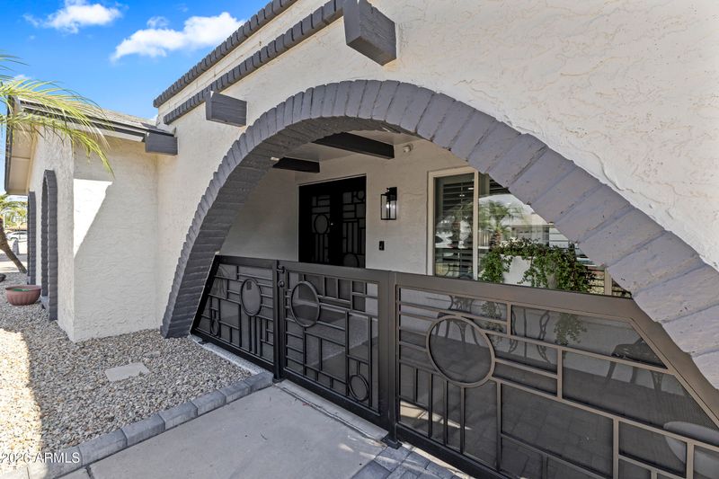 5129 W Echo Ln, Glendale, AZ 85302