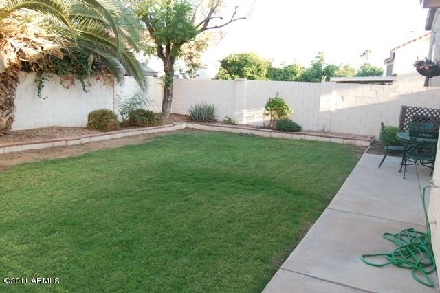 513 N Cobblestone St, Gilbert, AZ 85234