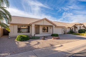 513 Silver Creek Rd, Gilbert, AZ 85233