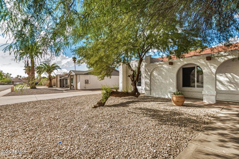 5130 W Joan De Arc Ave, Glendale, AZ 85304