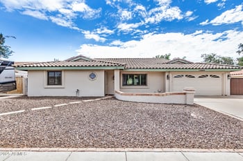 5131 Christy Dr, Glendale, AZ 85304