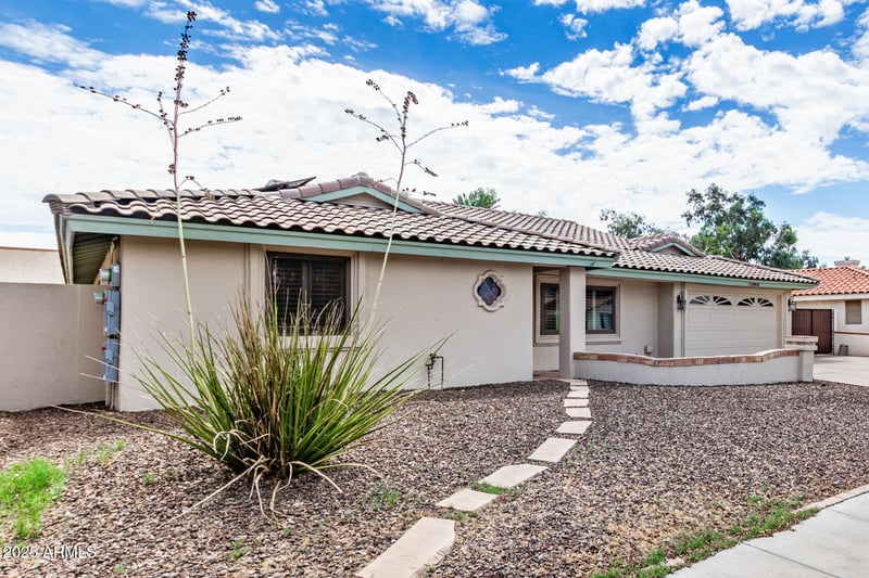 5131 Christy Dr, Glendale, AZ 85304