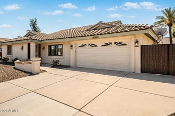 5131 Christy Dr, Glendale, AZ 85304