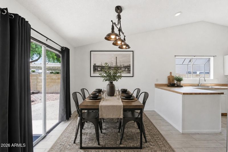5131 E Dallas St, Mesa, AZ 85205