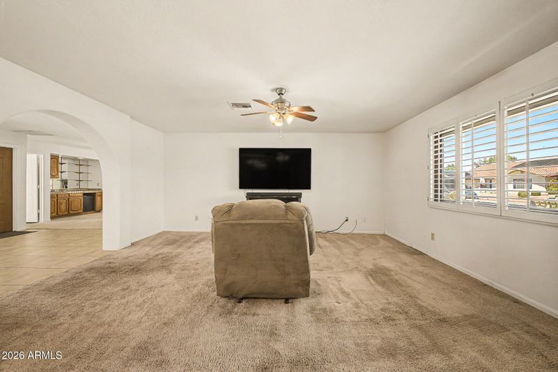 5131 W Christy Dr, Glendale, AZ 85304