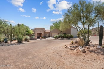 51313 293rd Ave, Wickenburg, AZ 85390