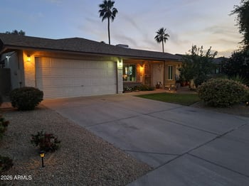 5133 Shasta St, Phoenix, AZ 85044