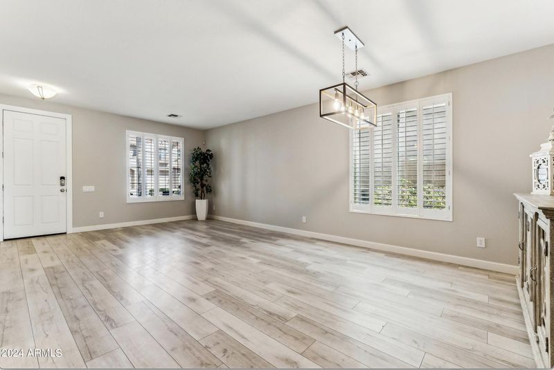 5133 W Trotter Trl, Phoenix, AZ 85083