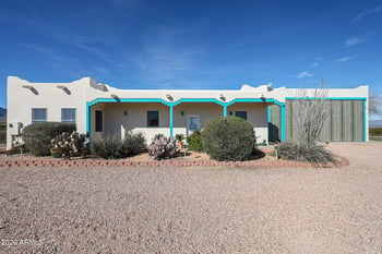 51340 Iver Rd, Aguila, AZ 85320