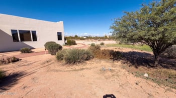 51340 W Iver Rd, Aguila, AZ 85320