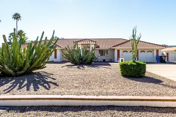 5135 Misty Willow Ln, Glendale, AZ 85310