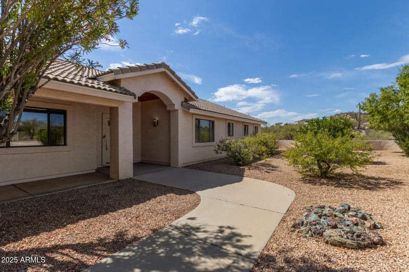 51352 293rd Ave, Wickenburg, AZ 85390