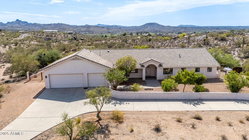 51352 293rd Ave, Wickenburg, AZ 85390