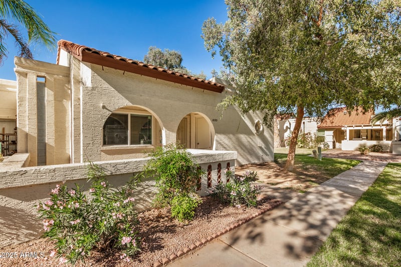 5136 Evergreen St #1053, Mesa, AZ 85205