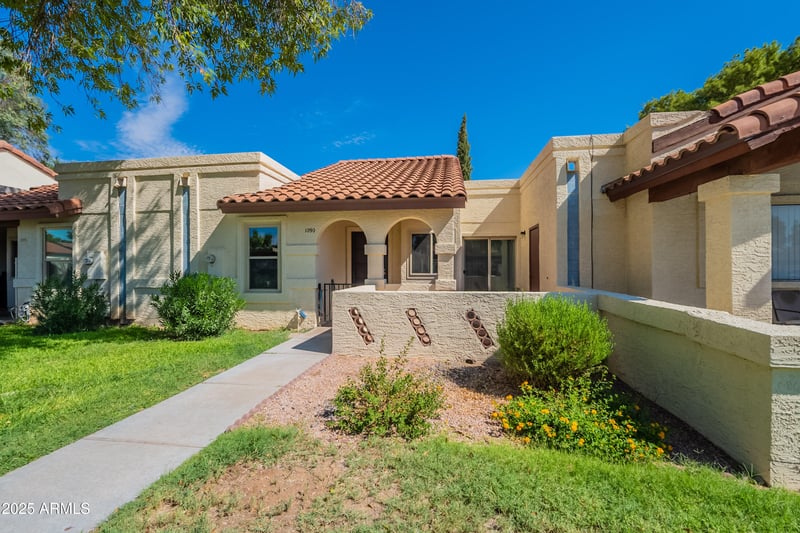 5136 Evergreen St #1090, Mesa, AZ 85205