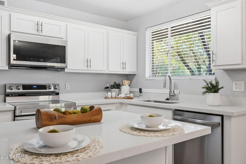 5136 Osborn Rd, Phoenix, AZ 85031