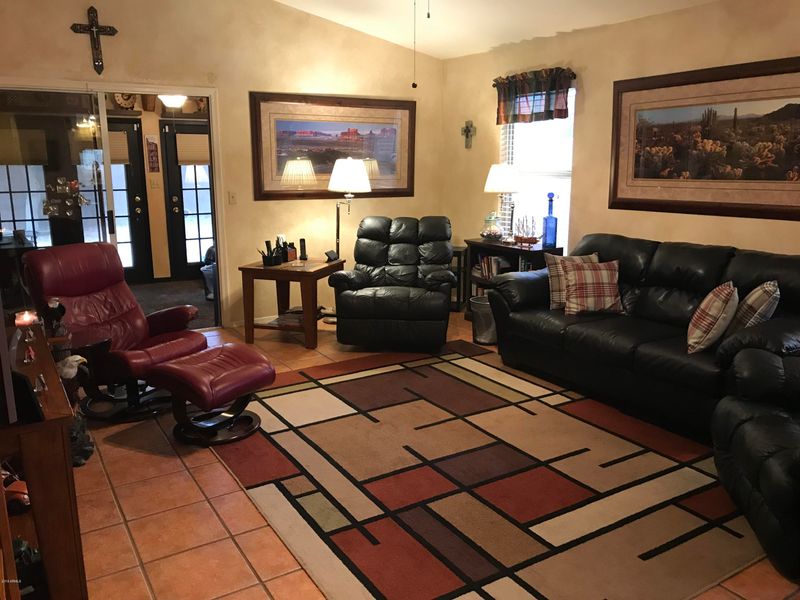 5136 W Wikieup Ln, Glendale, AZ 85308