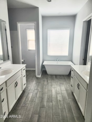 5137 183rd Ln, Litchfield Park, AZ 85340