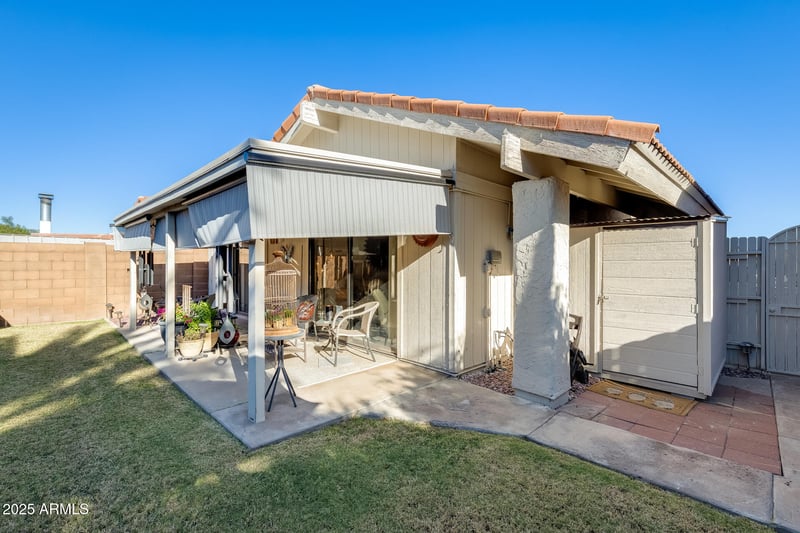 5137 Hatcher Rd, Glendale, AZ 85302