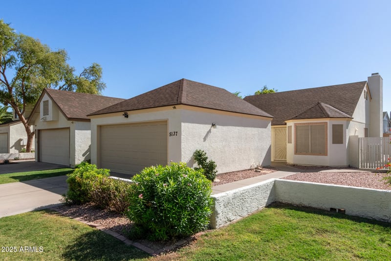 5137 Jupiter Way, Chandler, AZ 85226