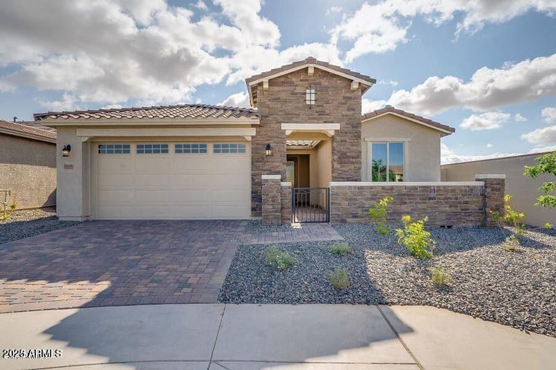 5139 187th Ln, Litchfield Park, AZ 85340