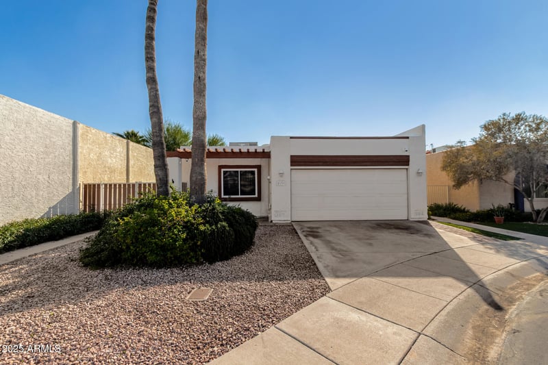 5139 Mission Ln, Glendale, AZ 85302