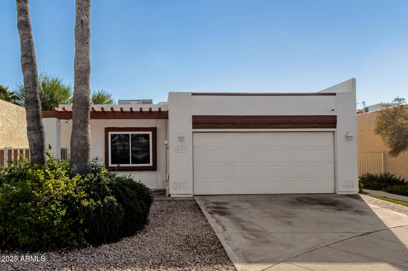 5139 Mission Ln, Glendale, AZ 85302