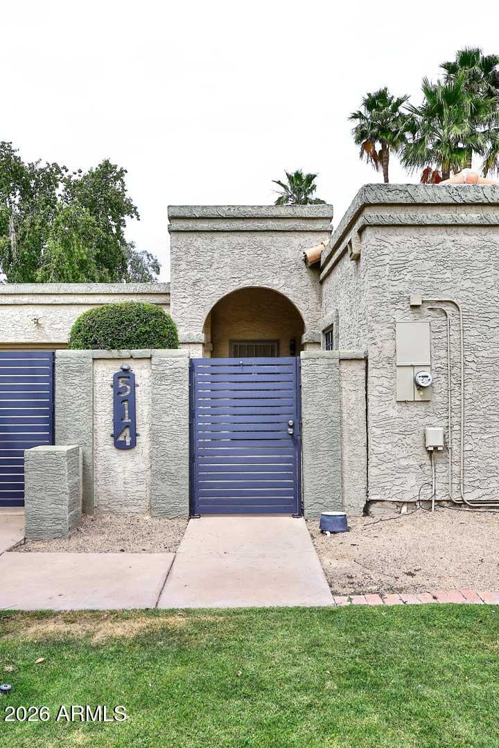 514 Glencove St, Mesa, AZ 85203