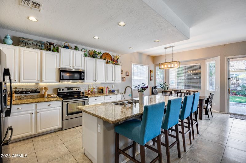 514 E Yvonne Ln, Tempe, AZ 85284
