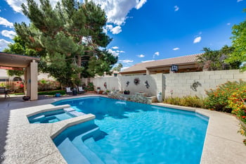 514 E Yvonne Ln, Tempe, AZ 85284