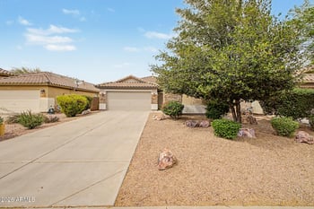 514 Holstein Trl, San Tan Valley, AZ 85143