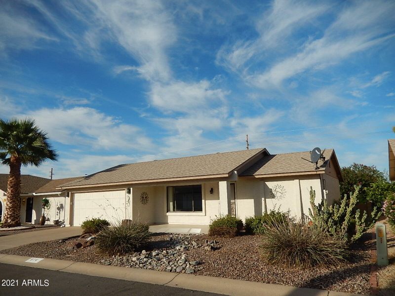 514 S 76th Pl, Mesa, AZ 85208