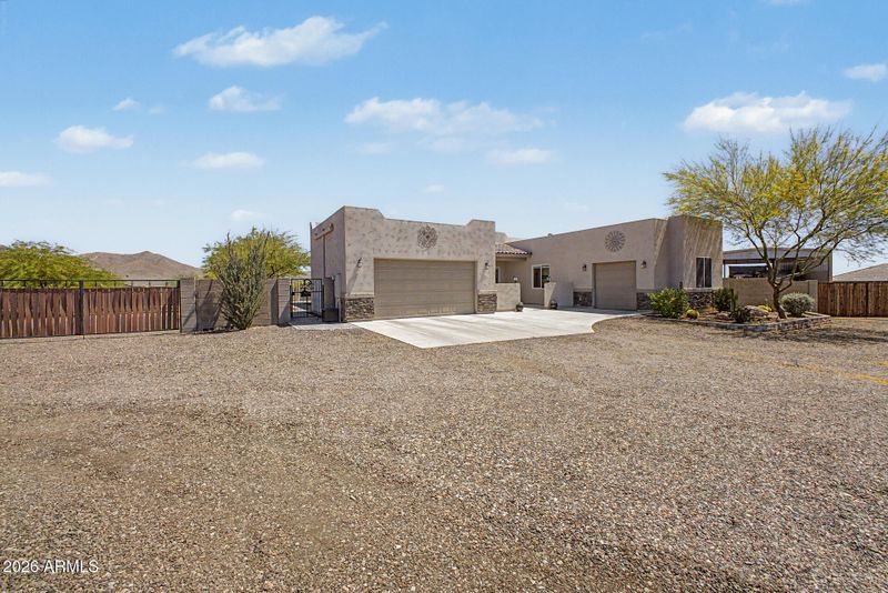 514 W Morse Dr, Phoenix, AZ 85086