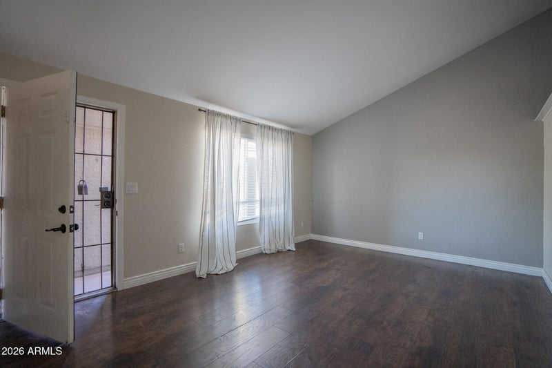 5141 Wood Dr, Glendale, AZ 85304