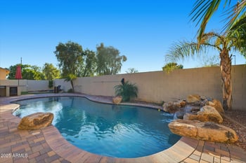 5142 Mcminn Dr, Gilbert, AZ 85298
