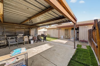 5142 Joan De Arc Ave, Glendale, AZ 85304