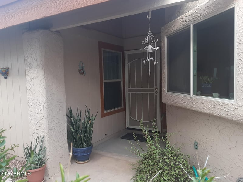 5143 Mission Ln, Glendale, AZ 85302
