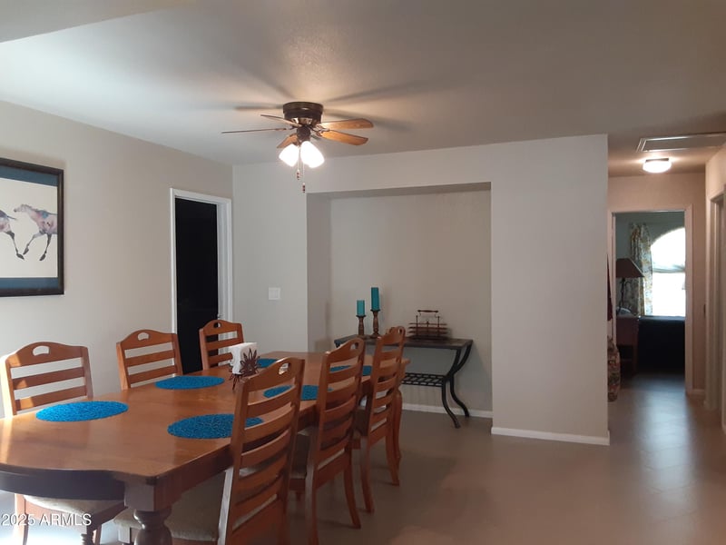 5143 Mission Ln, Glendale, AZ 85302