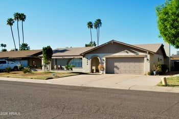 5144 Las Palmaritas Dr, Glendale, AZ 85302