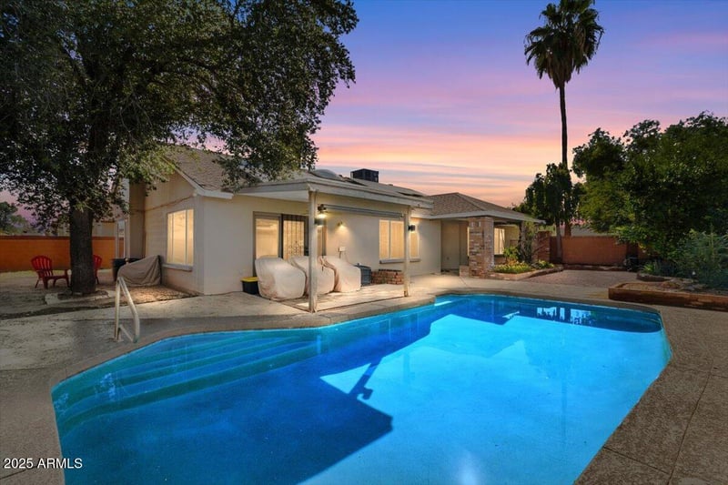 5144 Sweetwater Ave, Glendale, AZ 85304