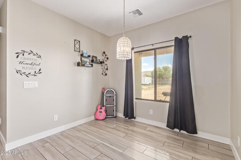 5145 Hash Knife Draw Rd, San Tan Valley, AZ 85140