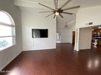 5145 Sanna St, Glendale, AZ 85302