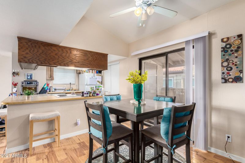 5146 E Oak St #201, Phoenix, AZ 85008