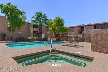 5146 Oak St #112, Phoenix, AZ 85008