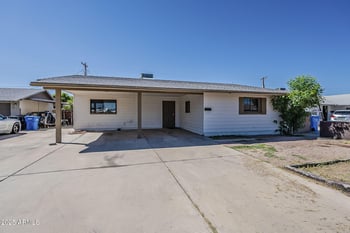 5147 Earll Dr, Phoenix, AZ 85031