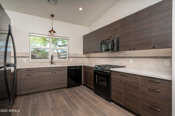 515 11th St, Phoenix, AZ 85006